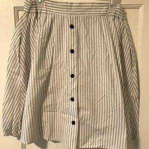 Pleated button-front skirt